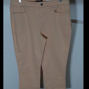 NYDJ Stretch Peach Capri Pants Size 10 Like New W/ Tags Lift Tuck
